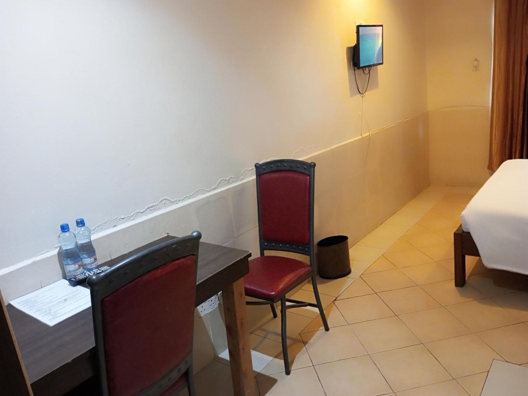 Fourth Parklands Hotel Nairobi Zewnętrze zdjęcie